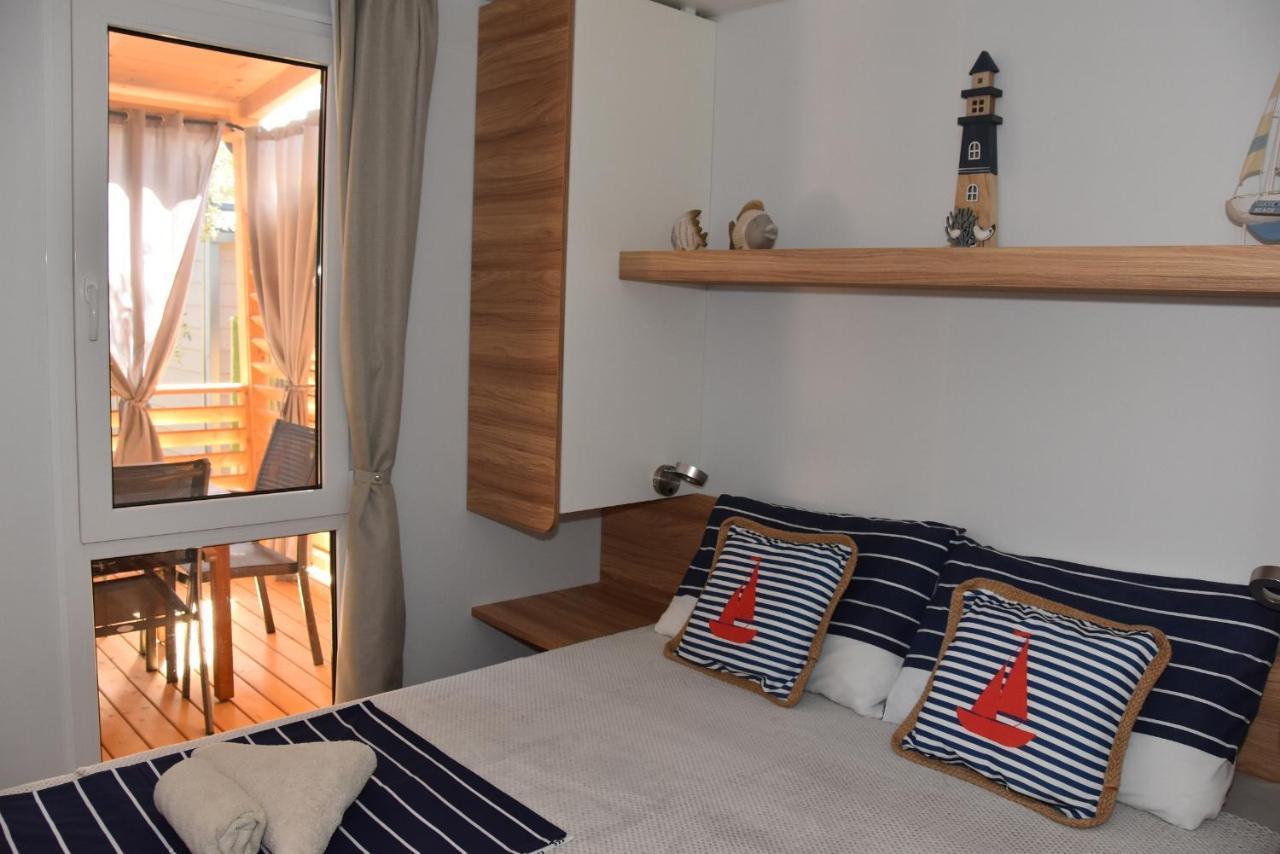 Mobile Home Biograd Na Moru Gapi House Zewnętrze zdjęcie