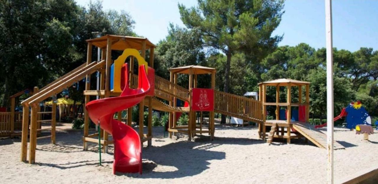 Mobile Home Biograd Na Moru Gapi House Zewnętrze zdjęcie