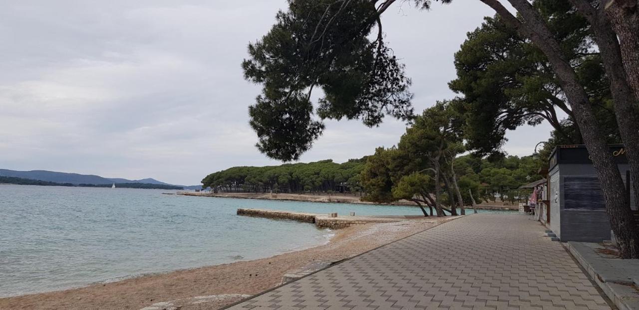Mobile Home Biograd Na Moru Gapi House Zewnętrze zdjęcie